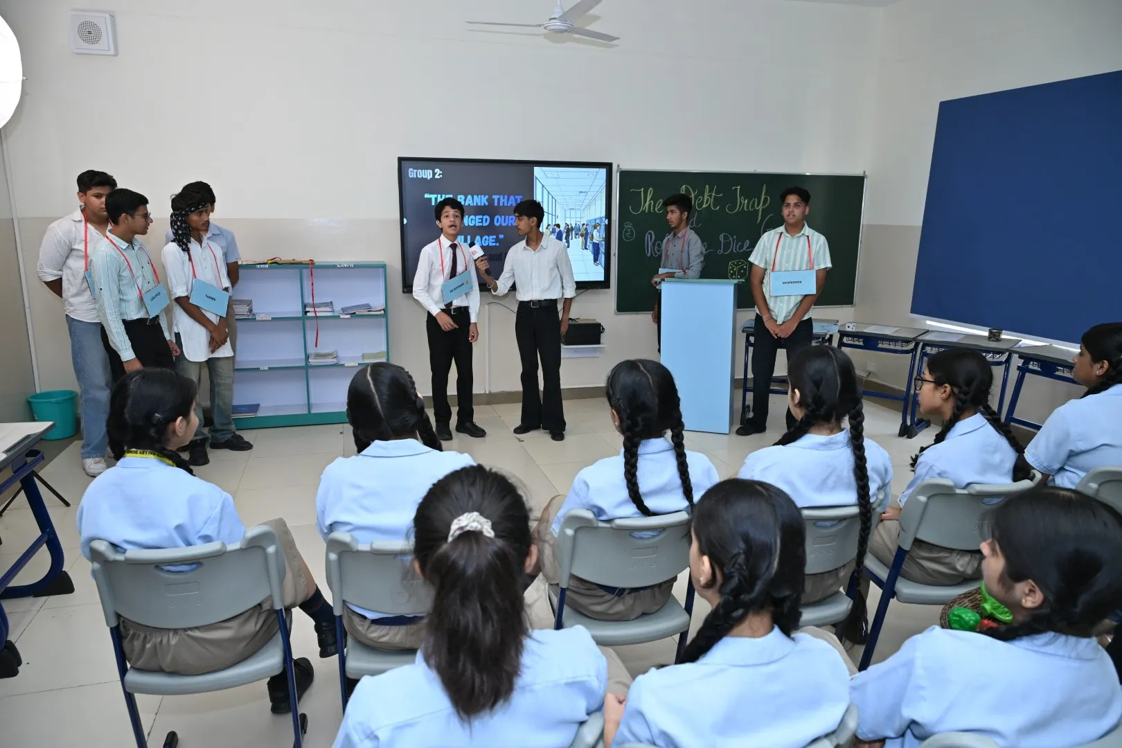 Students learning together